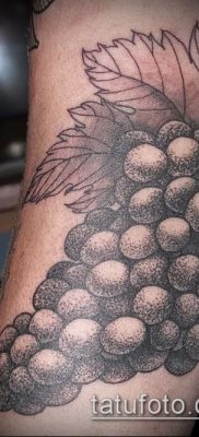 Снимка на татуировка на грозде - 20062017 - пример - 006 Tattoo grapes_