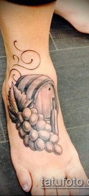 Снимка на татуировка на грозде - 20062017 - пример - 025 Tattoo grapes_