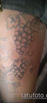 Снимка на татуировка на грозде - 20062017 - пример - 033 Tattoo grapes_