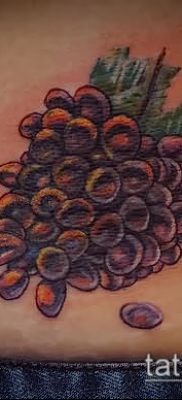 Снимка на татуировка на грозде - 20062017 - пример - 076 Tattoo grapes_