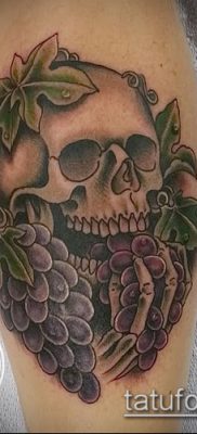 Снимка на татуировка на грозде - 20062017 - пример - 078 Tattoo grapes_