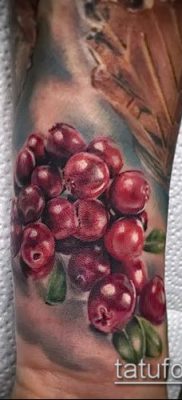Снимка на татуировка на грозде - 20062017 - пример - 080 Tattoo grapes_