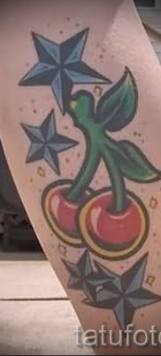 Cseresznye tetoválás a lábán - példák a tetoválásokra a 30012016 -os fotón 7