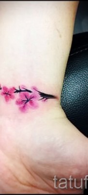 cseresznye tetoválás a csuklón - példák a tetoválásokra a 30012016 -os fotón 6