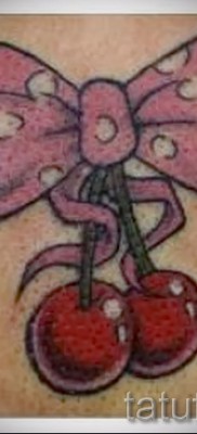 cseresznye tetoválás a fenéken - tetoválás fényképes példákon 30012016 1