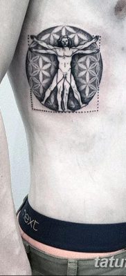 fotó tetoválás vitruvi férfi kelt 2017.12.07. №148 - vitruvi férfi tetoválás -