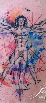 fotó tetoválás vitruvi férfi kelt 2017.12.07. №165 - vitruviai férfi tetoválás -