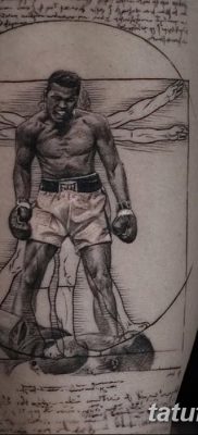 fotó tetoválás vitruvi férfi kelt 2017.12.07. №018 - vitruviai férfi tetoválás -