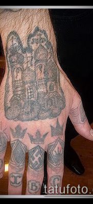 Fotó a tolvajok tetoválásáról a jogban - 05062017 - példa - 044 A tolvaj a jogban