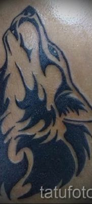 egy üvöltő farkas tetoválás fotója egy cikknek az üvöltő farkas tetoválás jelentéséről - tatufoto.ru - 43