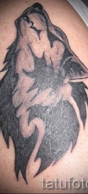 fotó egy üvöltő farkas tetoválásról egy cikket az üvöltő farkas tetoválás jelentéséről - tatufoto.ru - 34