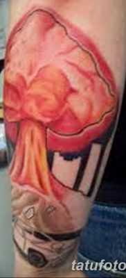 Fénykép tetováló nukleáris robbanásról (gomba) 2018. 09. 01. №049 tetoválás atomrobbanás -