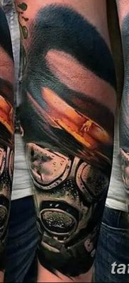 Fotó tetováló nukleáris robbanásról (gomba) 2018. 09. 01. №064 tetoválás nukleáris robbanásról -