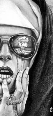 Fénykép tetováló nukleáris robbanásról (gomba) 2018. 09. 01. №068 tetoválás nukleáris robbanásról -