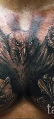 sólyom tetoválás - példa a 07122015 -ös fotón 15