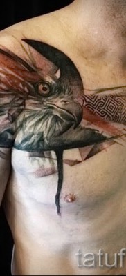 sólyom tetoválás - példa a 07122015 -ös fényképen 8