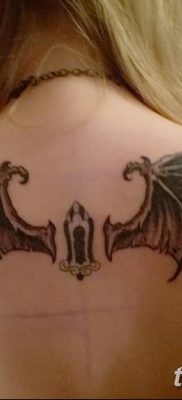 Fotó egy kulcslyuk tetoválásról 2018.08.25. №178 - kulcslyukos tetoválás -