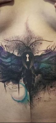 Fotó egy kulcslyuk tetoválásról 2018.08.25. №143 - kulcslyukos tetoválás -