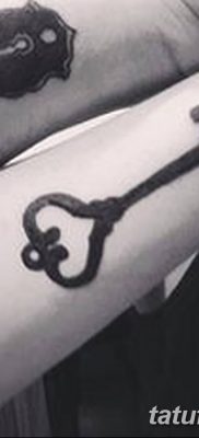 Fotó egy kulcslyukos tetoválásról 2018.08.25. №014 - kulcslyukos tetoválás -