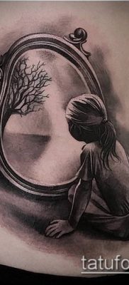 №916 tetováló tükör - a minta exkluzív változata, amely sikeresen használható a véglegesítéshez és a lábra való tükör tetoválásához