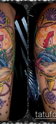 a # 602 tetováló tükör a minta klassz változata, amely sikeresen használható a tető tetőként történő módosítására és tükrös felhelyezésére a lábára