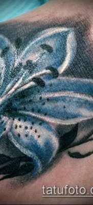 татуировка жасмин # 197 е готина версия на модела, която може да се използва добре за обработка и нанасяне като стрък жасминова татуировка