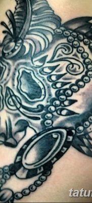 fotó egy gyöngytetoválásról, kelt 2017.08.25 -én №089 - gyöngytetoválás -