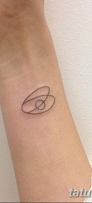 fotó egy gyöngytetoválásról, kelt 2017.08.25 -én №078 - gyöngytetoválás -