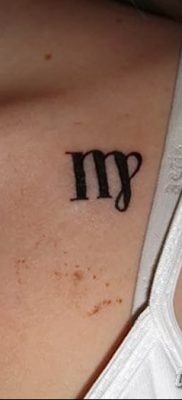 fotó a Szűz állatöv tetováló jele 2017.10.21 -től №015 - a Szűz állatöv tetováló jele