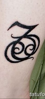 fotó tetoválásjel a Bak állatövről 2017.10.21 -től №016 - a Bak állatöv tetováló jele