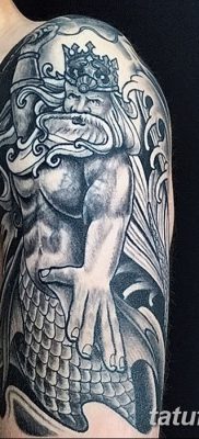 fotó tetováló jel a Vízöntő horoszkópból 2017.10.21 -től №008 - a Vízöntő állatöv tetováló jele