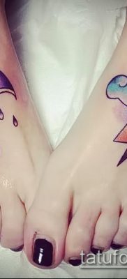 fotó egy esernyő tetoválásról (jelentése) - példa egy érdekes tetoválási rajzra - 082