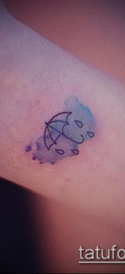 fotó egy esernyő tetoválásról (jelentése) - példa egy érdekes tetoválási rajzra - 068