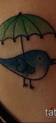 fotó egy esernyő tetoválásról (jelentése) - példa egy érdekes tetoválási rajzra - 054