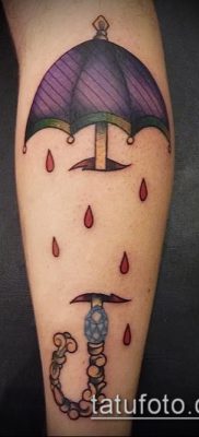 fotó egy esernyő tetoválásról (jelentése) - példa egy érdekes tetoválási rajzra - 052