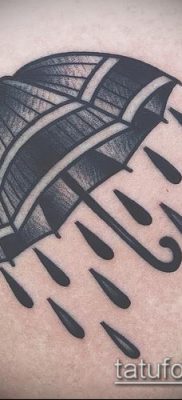 fotó egy esernyő tetoválásról (jelentése) - példa egy érdekes tetoválási rajzra - 045