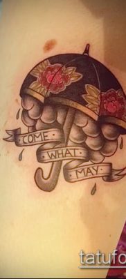 fotó egy esernyő tetoválásról (jelentése) - példa egy érdekes tetoválási rajzra - 042