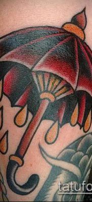 fotó egy esernyő tetoválásról (jelentése) - példa egy érdekes tetoválási rajzra - 033