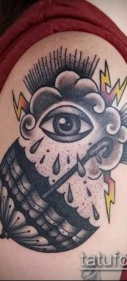 fotó egy esernyő tetoválásról (jelentése) - példa egy érdekes tetoválási rajzra - 030