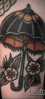 fotó egy esernyő tetoválásról (jelentése) - példa egy érdekes tetoválási rajzra - 019