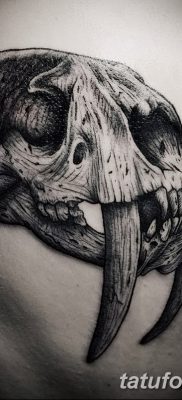 fotó egy fogtetoválásról, kelte: 2017. 09. 13. №107 - tetovált fog -