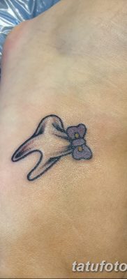 fotó tetoválás foga kelt 2017. 09. 13 -án №037 - tetoválófog -