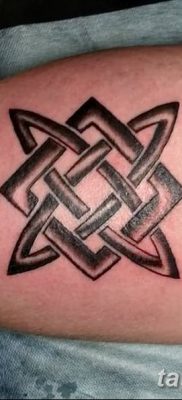 fotó a Svarog csillag tetoválásról, 2018. 06. 06. №079 - Svarog csillag tetoválása -