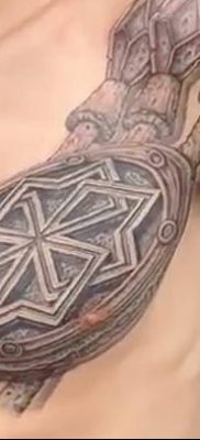 fotó a Svarog csillag tetoválásról, 2018. 06. 06. №059 - Svarog csillag tetoválása -