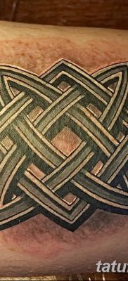 fotó a Svarog csillag tetoválásról, 2018. 06. 06. №025 - Svarog csillag tetoválása -