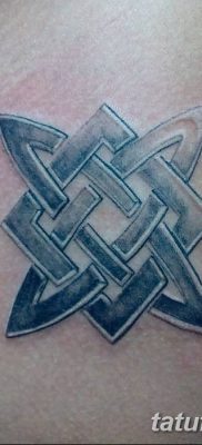 fotó a Svarog csillag tetoválásról, 2018.06.08., 003 - Svarog csillag tetoválása -