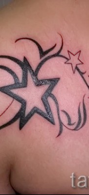 Fotó a csillag tetoválásról a kulcscsonton - példa 17122015 # 75