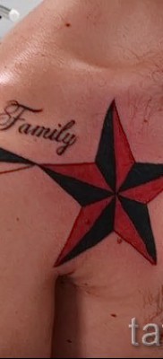 Fotó a csillag tetoválásról a kulcscsonton - példa 17122015 68. sz