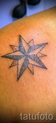 Fotó a csillag tetoválásról a kulcscsonton - példa 17122015 # 25