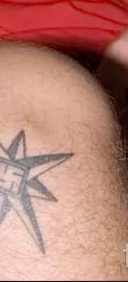 снимка на звездна татуировка на колене за статия за значението - tatufoto.ru - 21